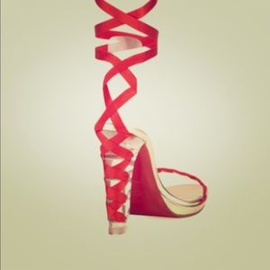 Christian Louboutin Tornade Blonde 120 RUBSatin